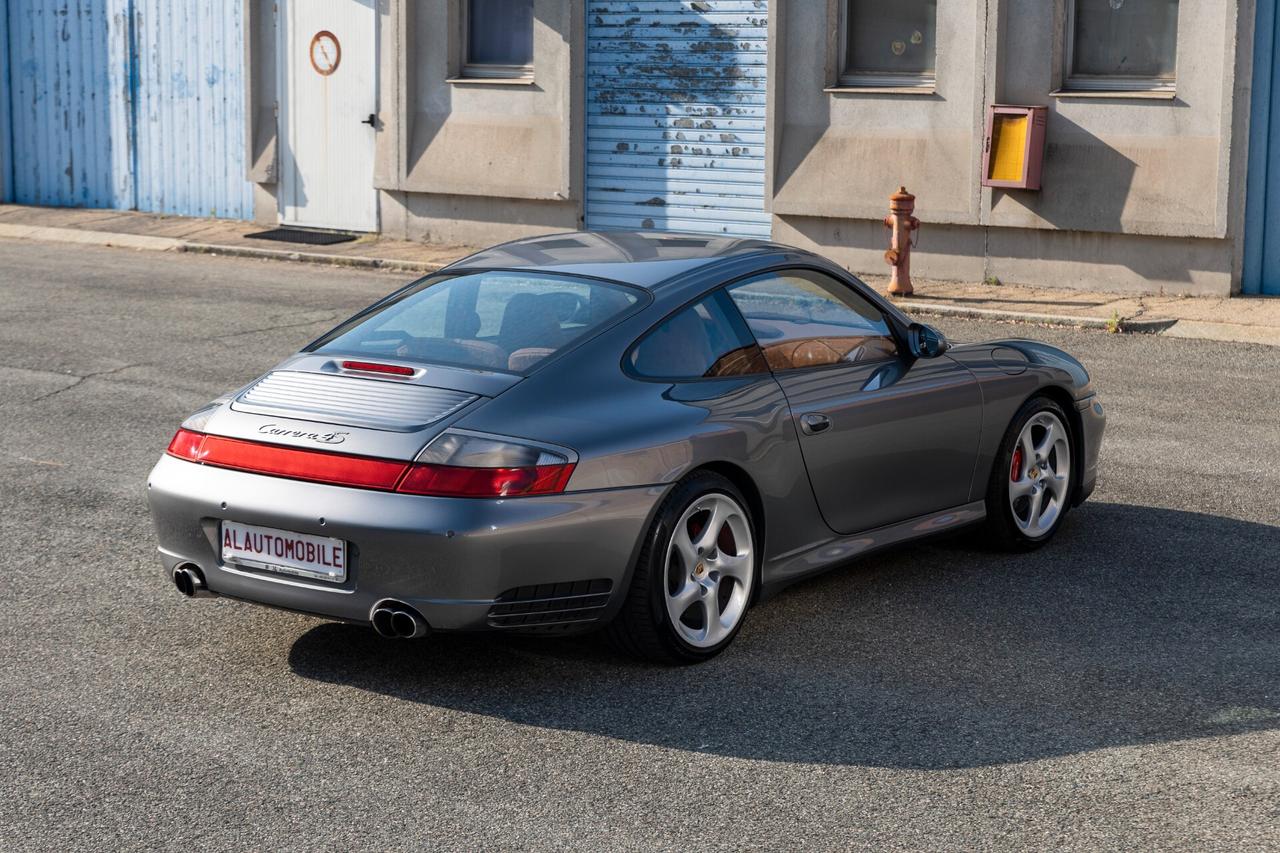 Porsche 911 Carrera 4S cat Coupé