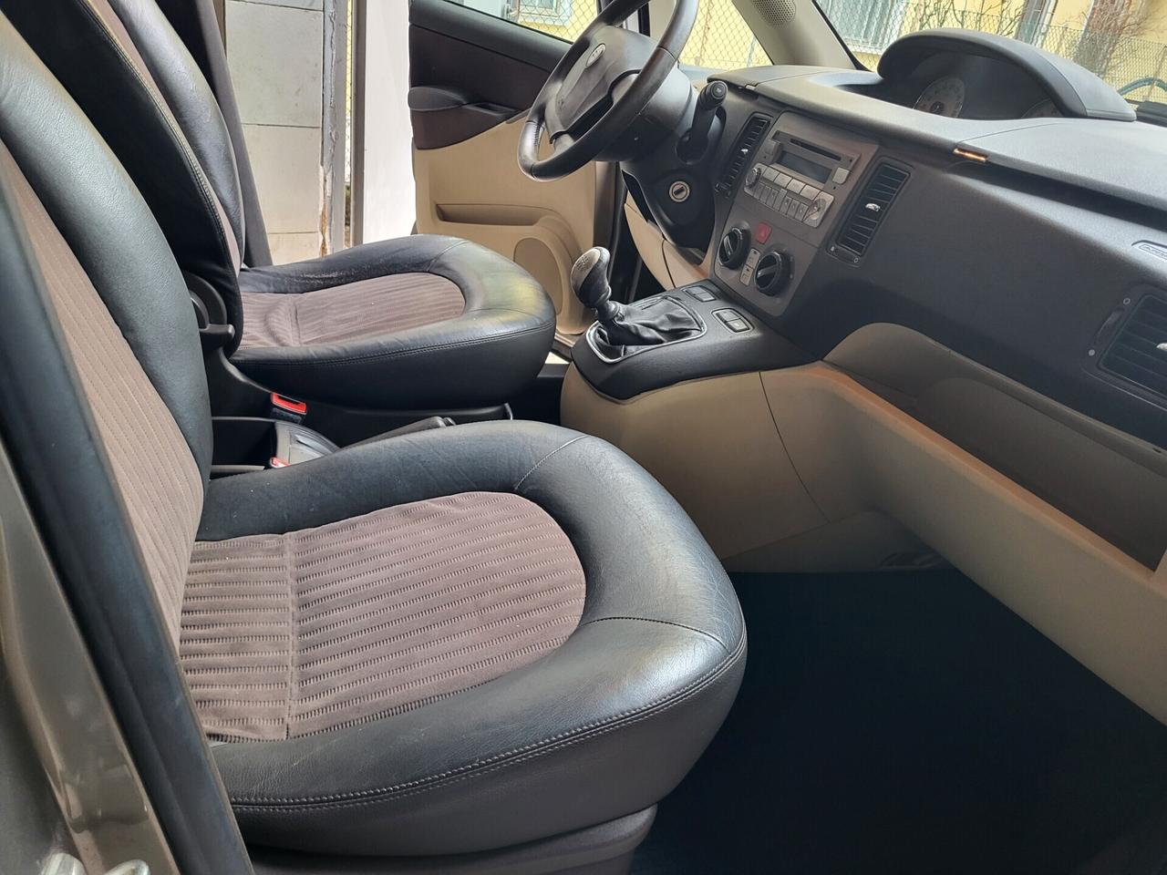 Lancia MUSA 1.4 16V Platino con tetto apribile