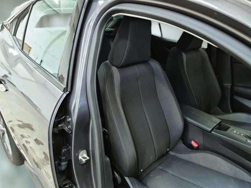 DS DS 4 BLUEHDI 130 AUTOMATICO BUSINESS 5 PORTE BERLINA