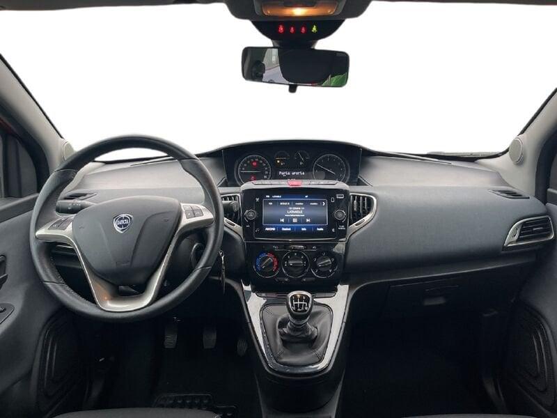 Lancia Ypsilon III 2021 1.0 firefly hybrid Gold s&s 70cv