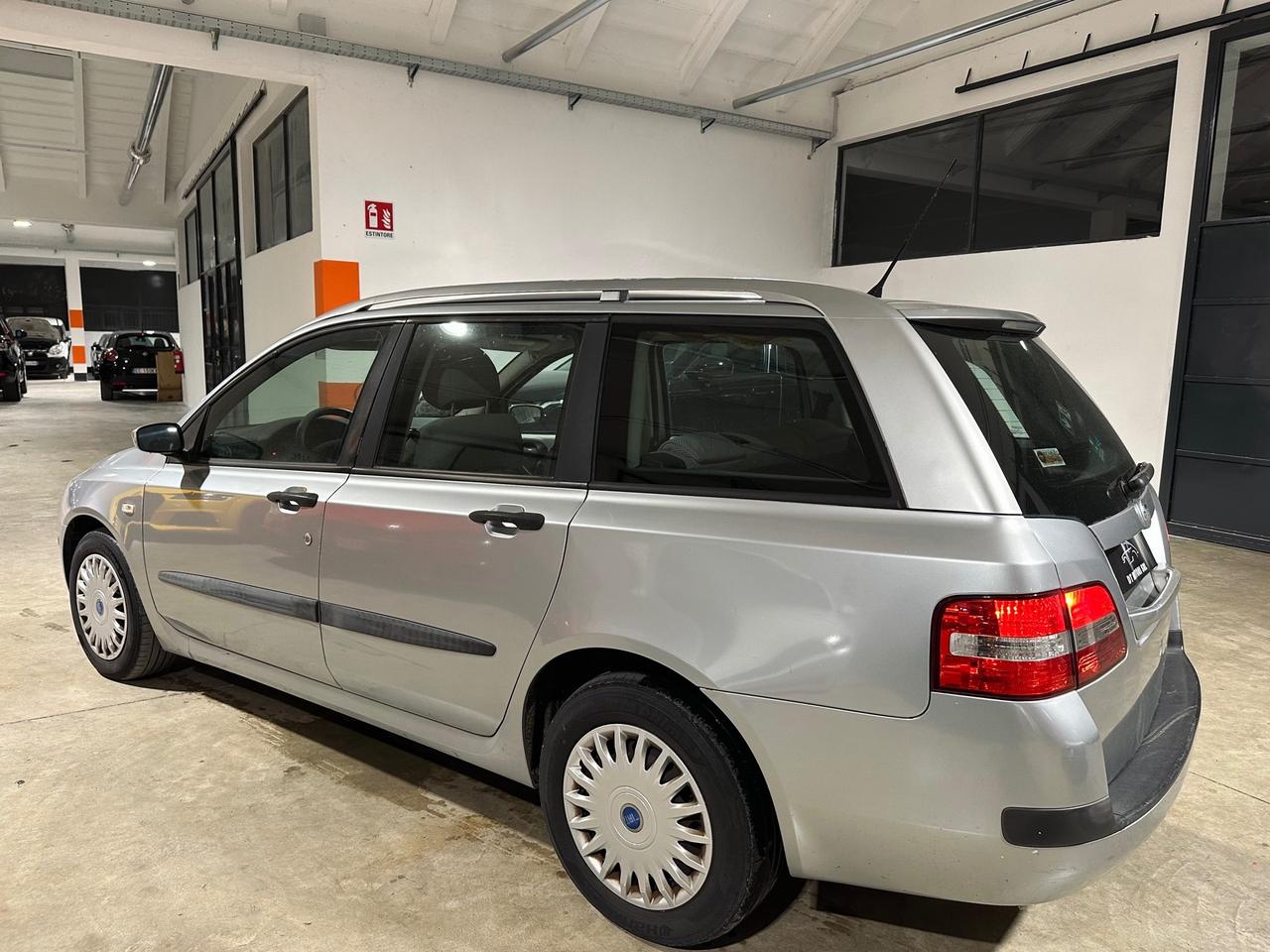 Fiat Stilo 1.6i CLIMA-UNICOPROPRIETARIO-6MARCE