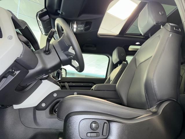 LAND ROVER Defender 90 3.0D I6 200 CV AWD Auto X-Dynamic SE / Sosp.