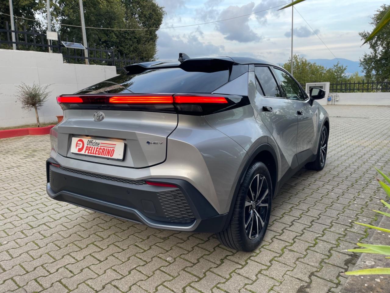 Toyota C-HR 2.0 HV 150cv Solo 800Km