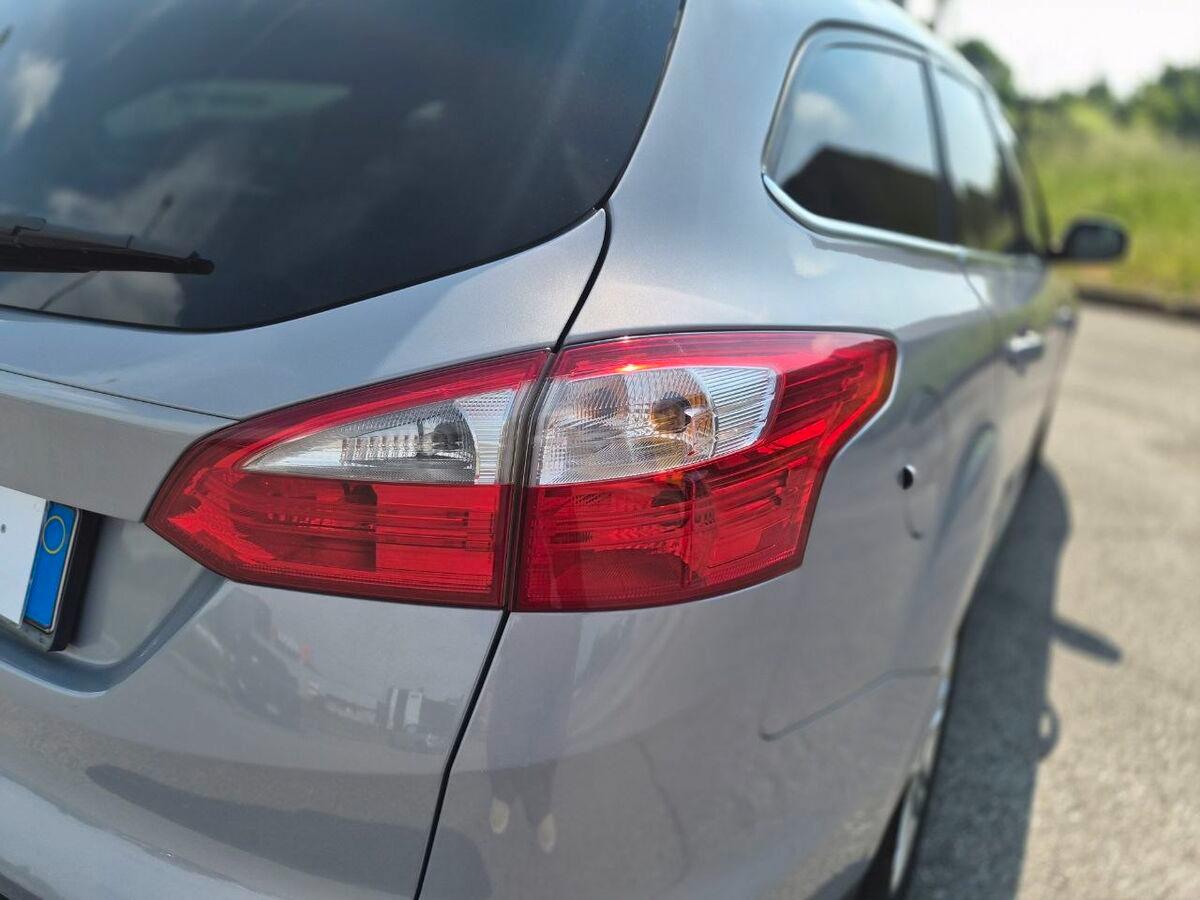 Ford Focus 1.6 tdci Titanium 115cv