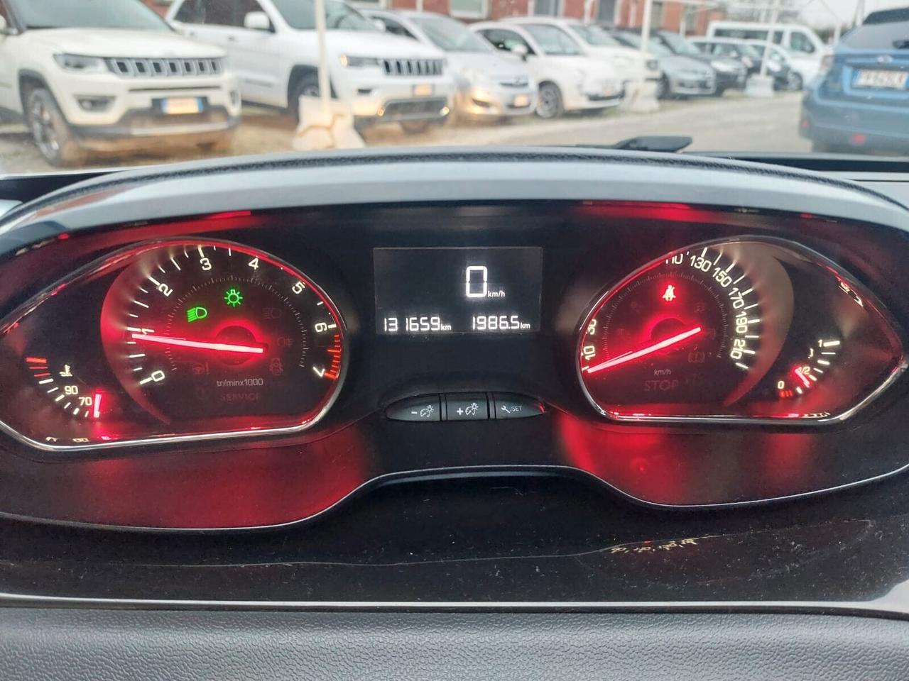 Peugeot 208 PureTech 82 5 P STUPENDA OK NEOPATENTATI