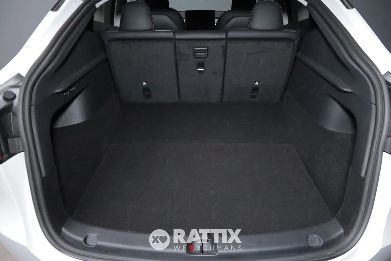 Tesla Model Y motore elettrico 153kW Long Range Dual Motor AWD + tetto panoramico