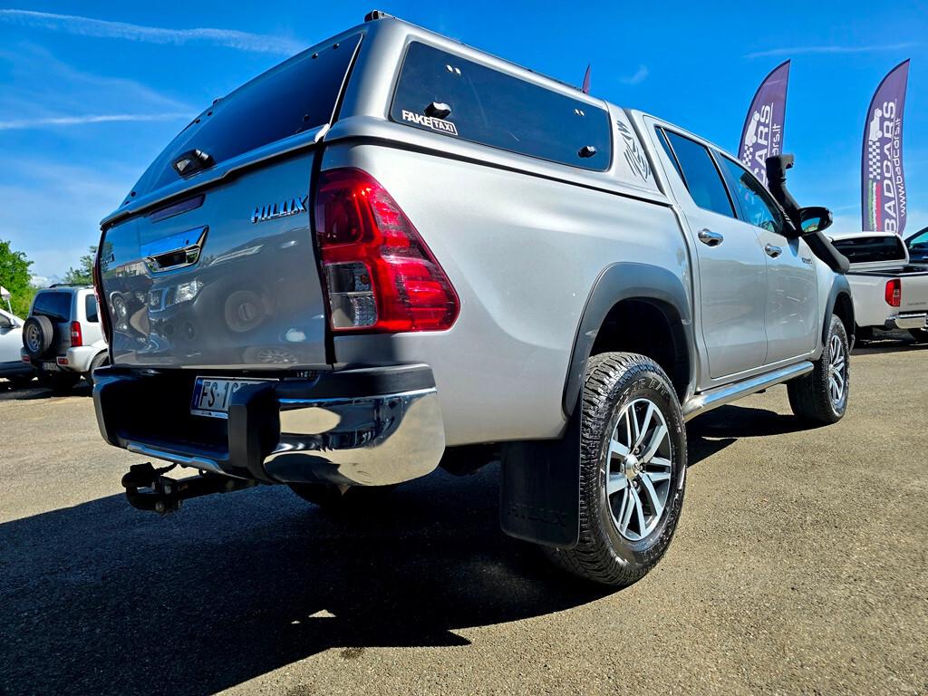 Toyota Hilux 2.4 D-4D Executive+ OMOLOGATO!