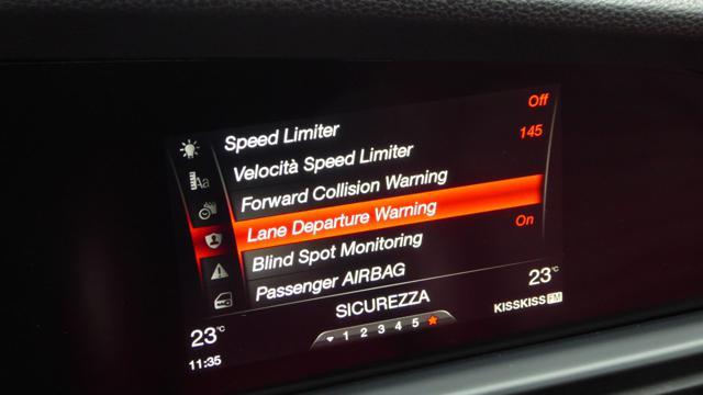 ALFA ROMEO Giulia 2.2 Turbodiesel 210 CV AT8 AWD Q4 Veloce