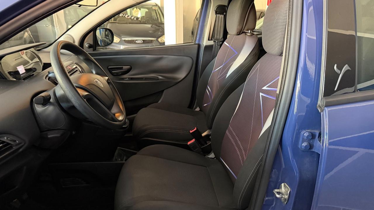 Lancia Ypsilon 1.3 MJT Platinum