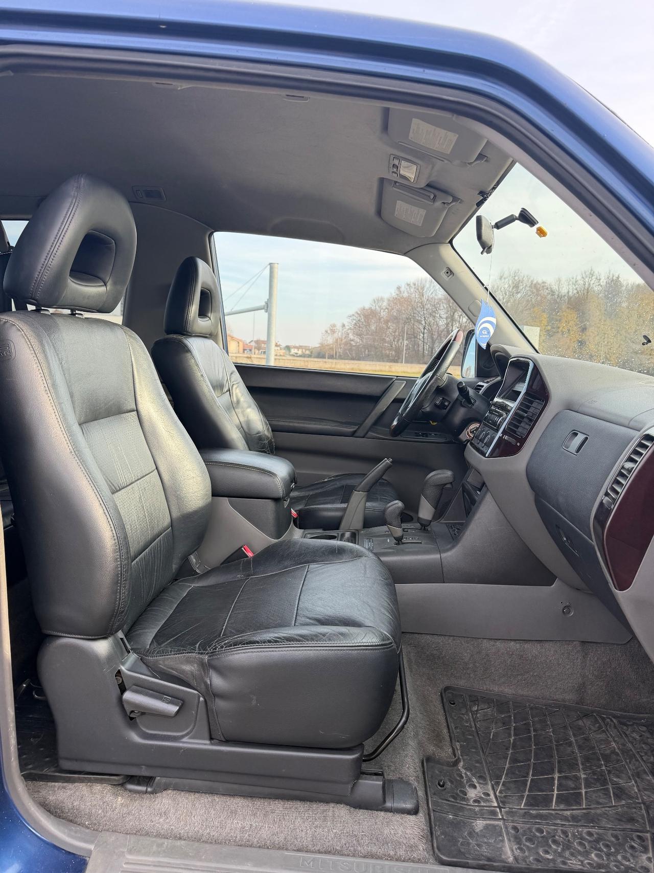 Mitsubishi Pajero 3.2 16V DI-D 5p. GLS2