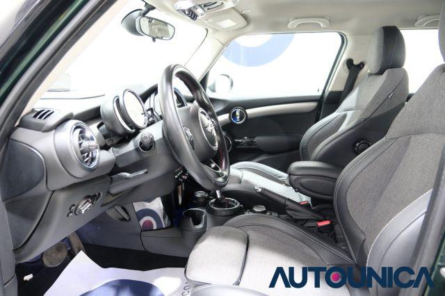 MINI Cooper SD 2.0 COOPER SD AUTOMATICA 5 PORTE