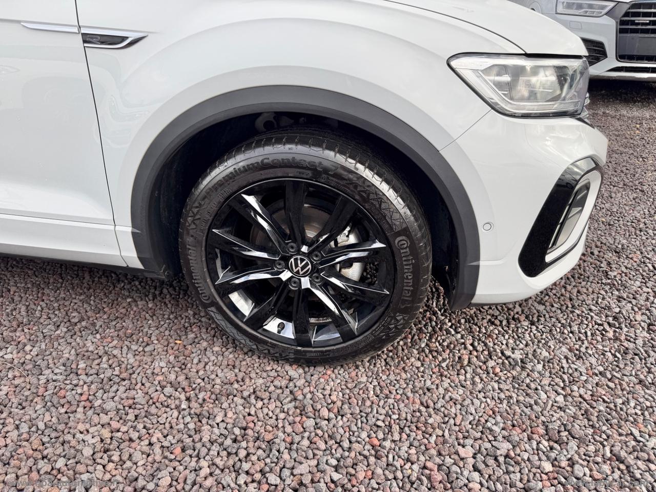 VOLKSWAGEN T-Roc 2.0TDI R-LINE NAVI LED PELLE MATRIX