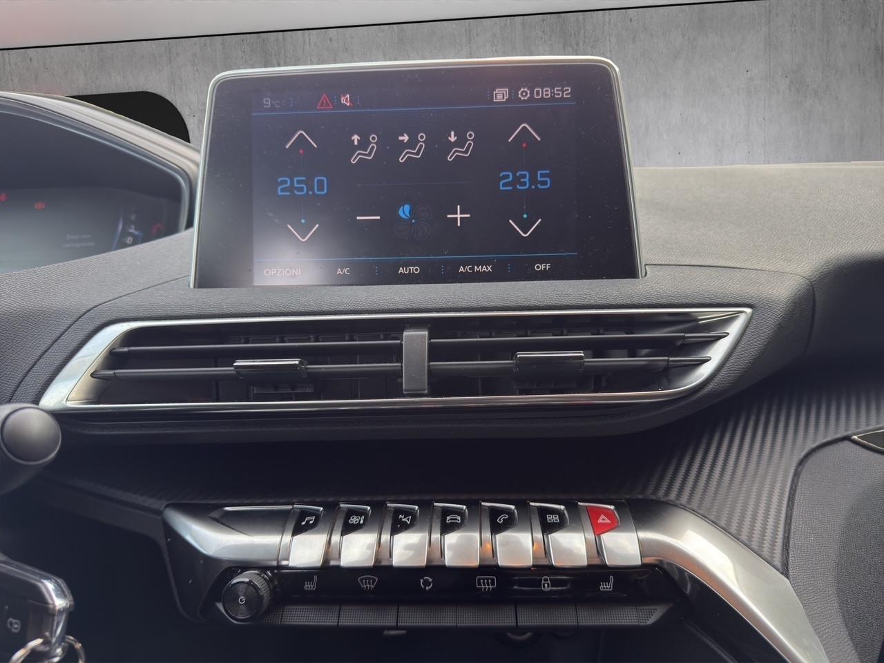 Peugeot 3008 BlueHDi 130 S&S Allure