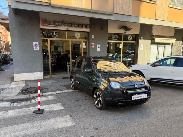 FIAT Panda 1.0 FireFly S&S Hybrid Pandina Cross-Navi-Carplay