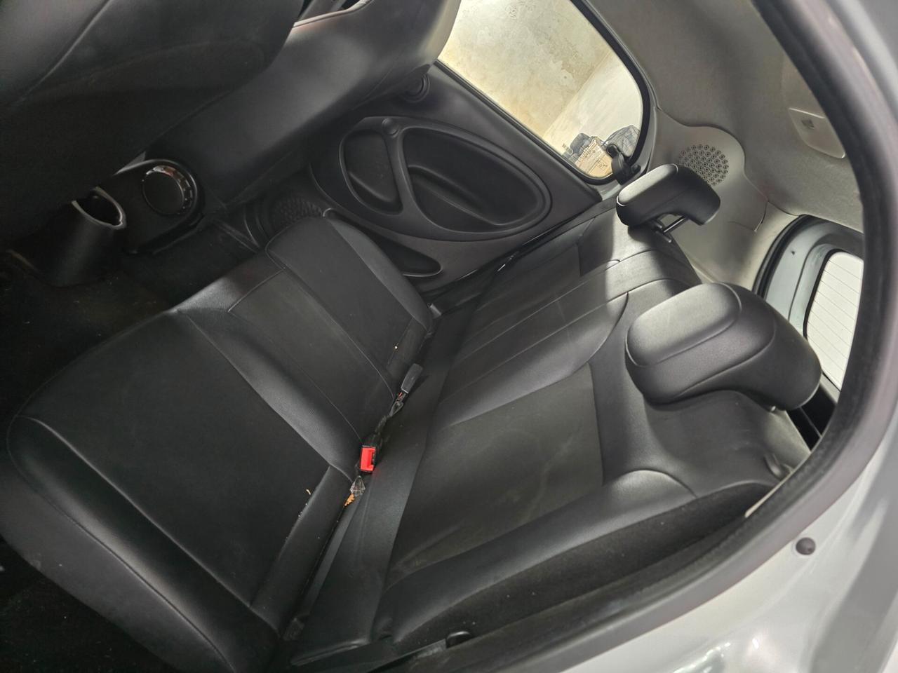 Smart ForFour 70 1.0 Youngster X COMMERCIANTI