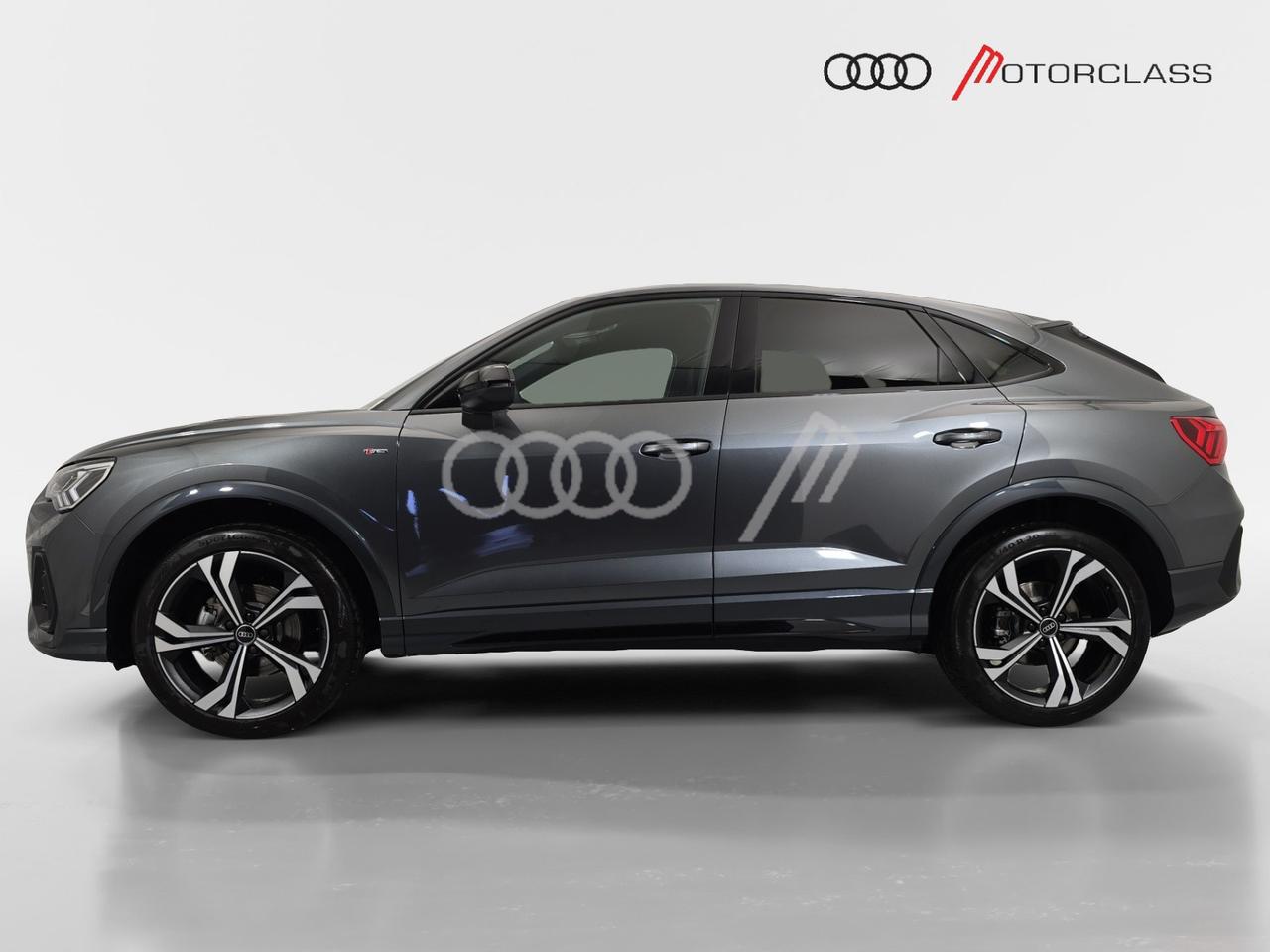 Audi Q3 sportback 35 2.0 tdi identity black s tronic