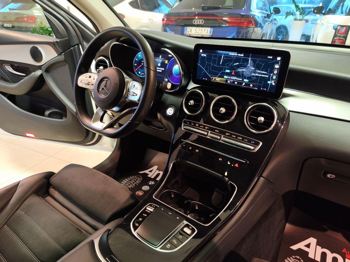 MERCEDES GLC 200 d 4Matic Premium Plus AMG Tetto