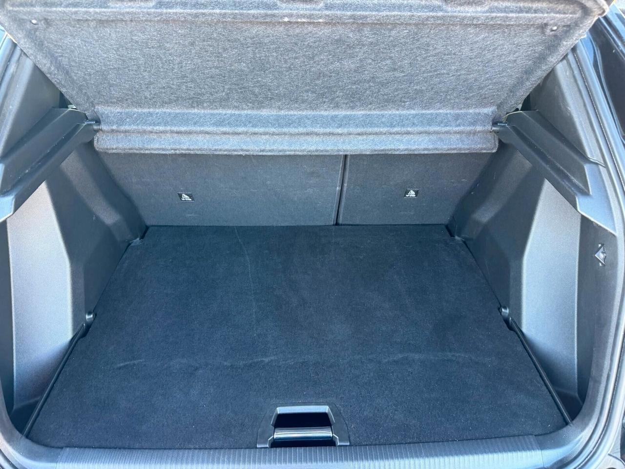 Peugeot 2008 BlueHDi 130 S&S EAT8 Allure Pack