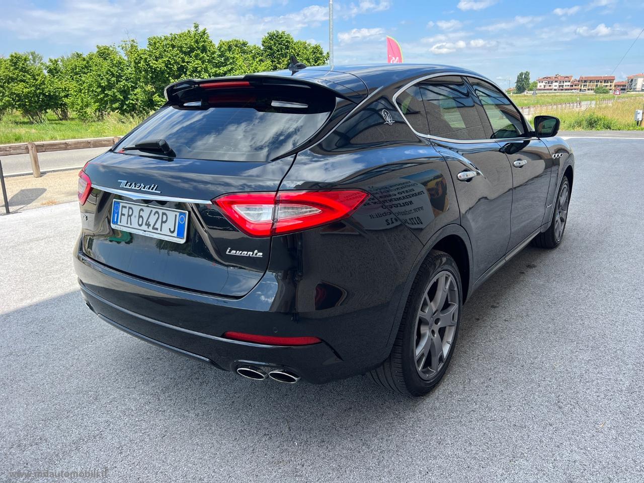 MASERATI Levante V6 Diesel AWD Gransport CAMERA CERCHI 20