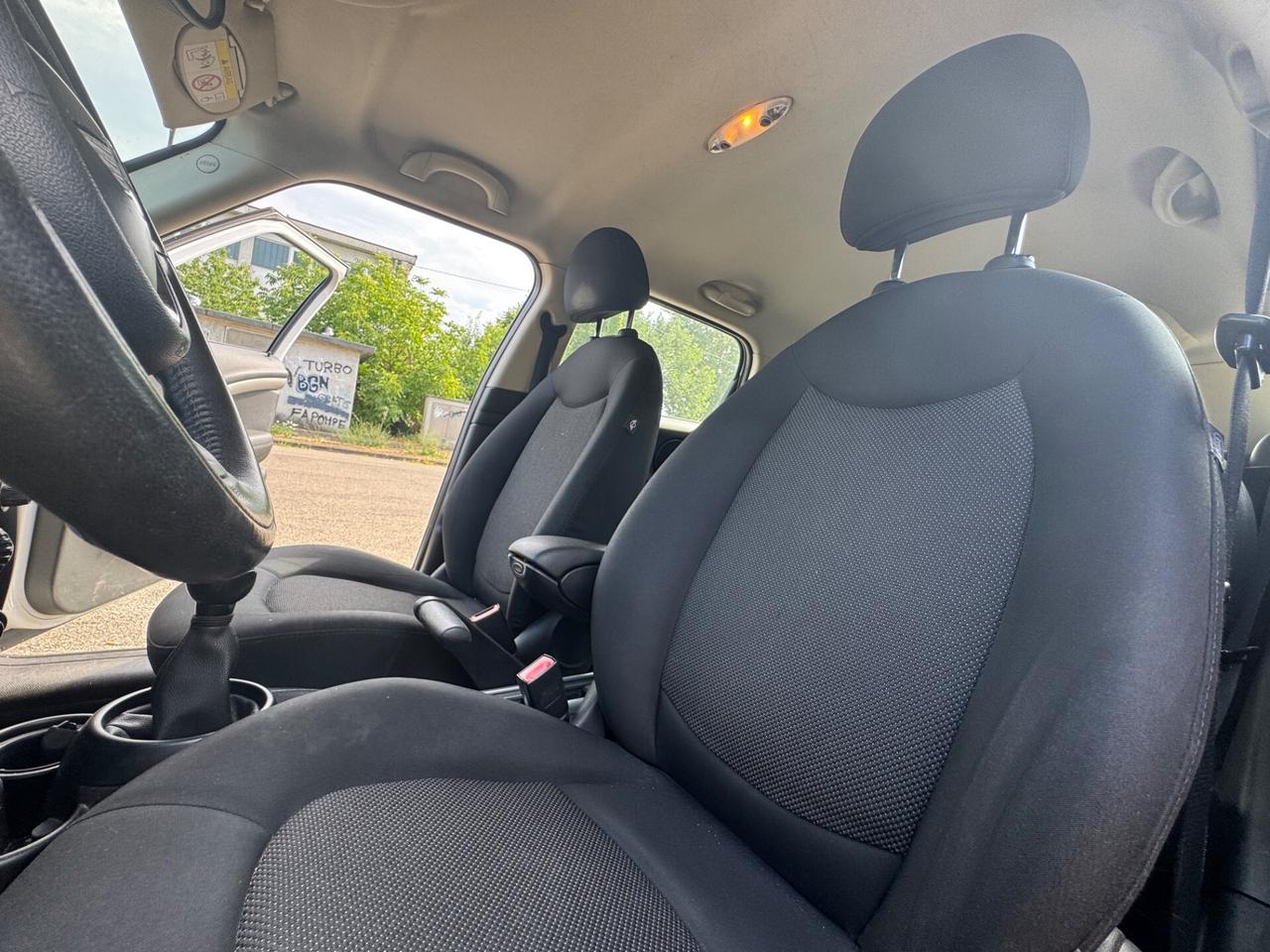 Mini Cooper D Countryman 1.6 Navi