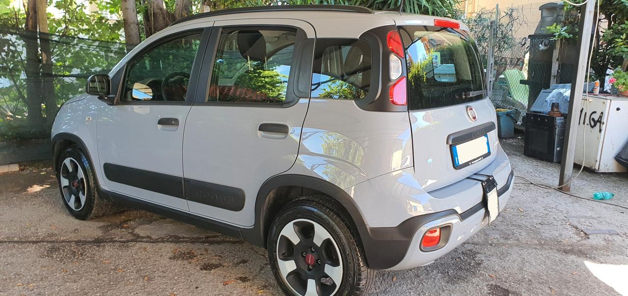 Fiat Panda 1.0 FireFly S&S Hybrid City Cross