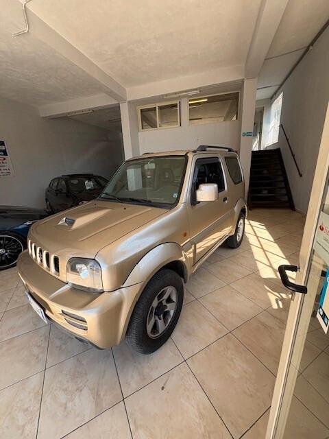 Suzuki Jimny 1.5 DDiS cat 4WD JLX