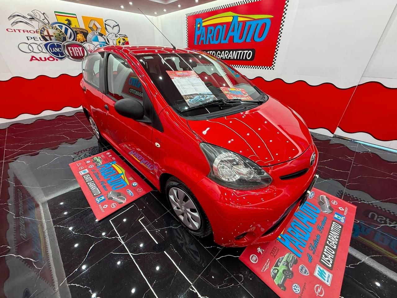 Toyota Aygo 1.0 68cv Connect - 2013
