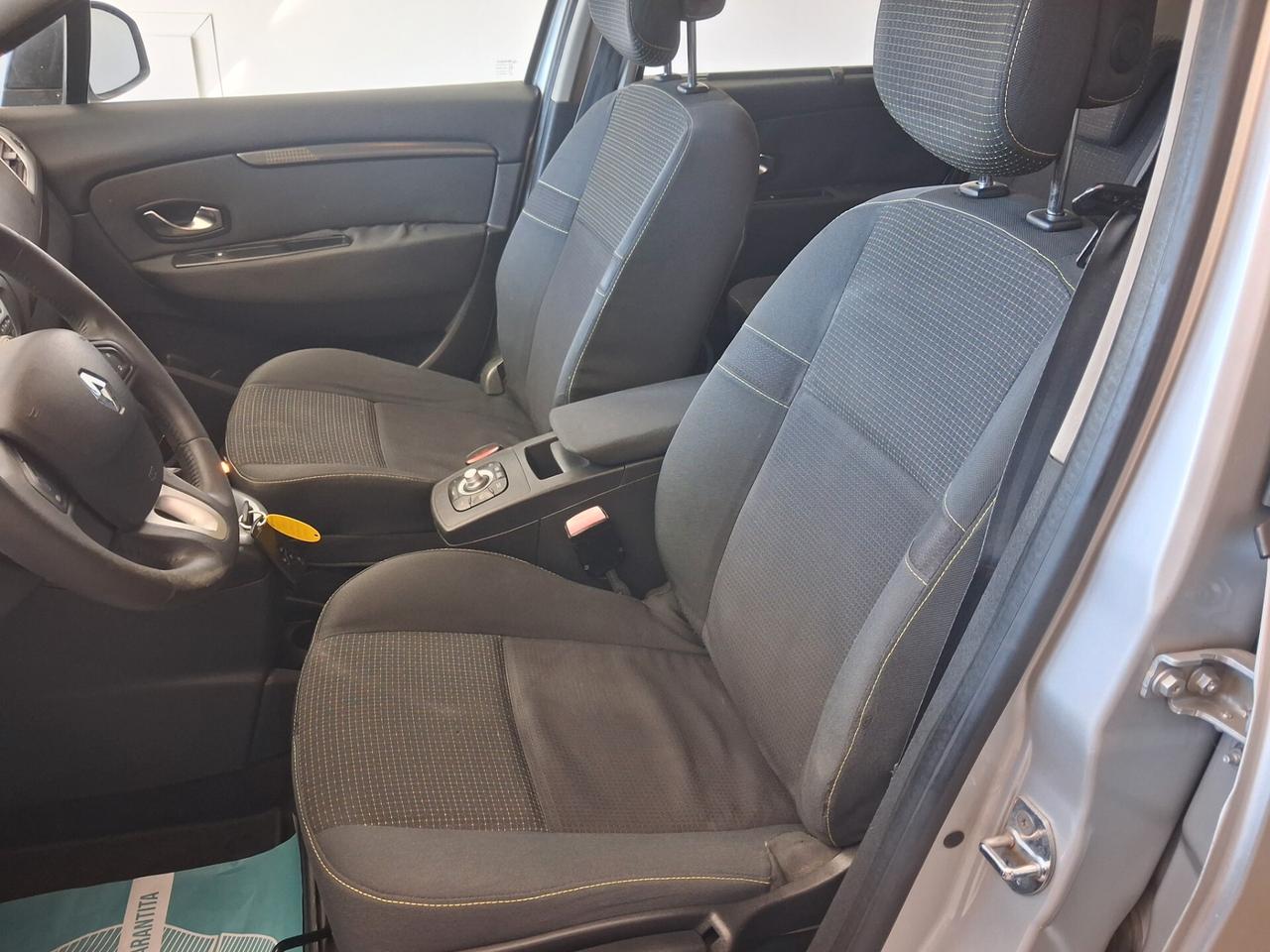 Renault Scenic Scénic X-Mod 1.5 dCi 110CV Dynamique