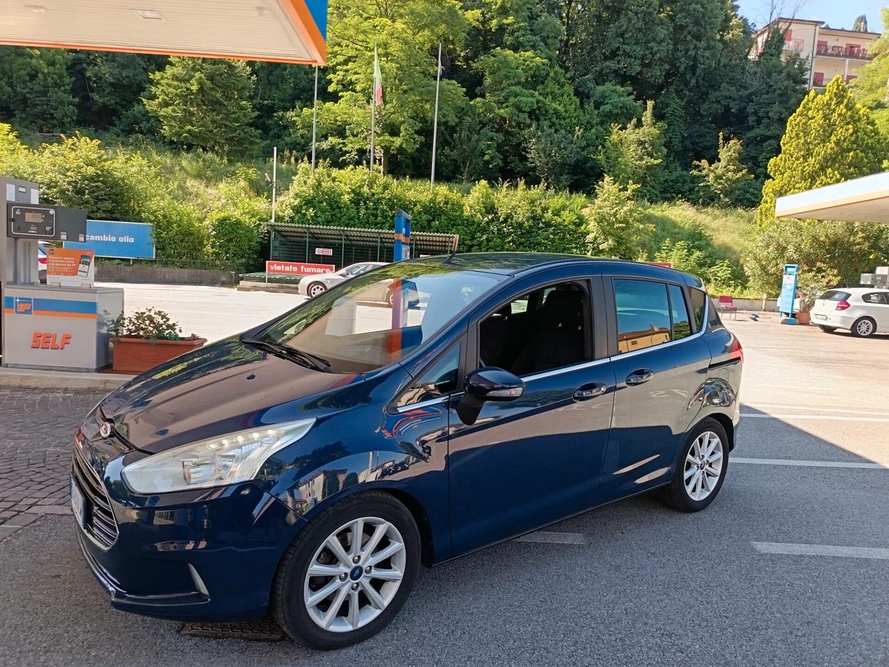 Ford B-Max 1.5 TDCi 95 CV Titanium ok neo patente