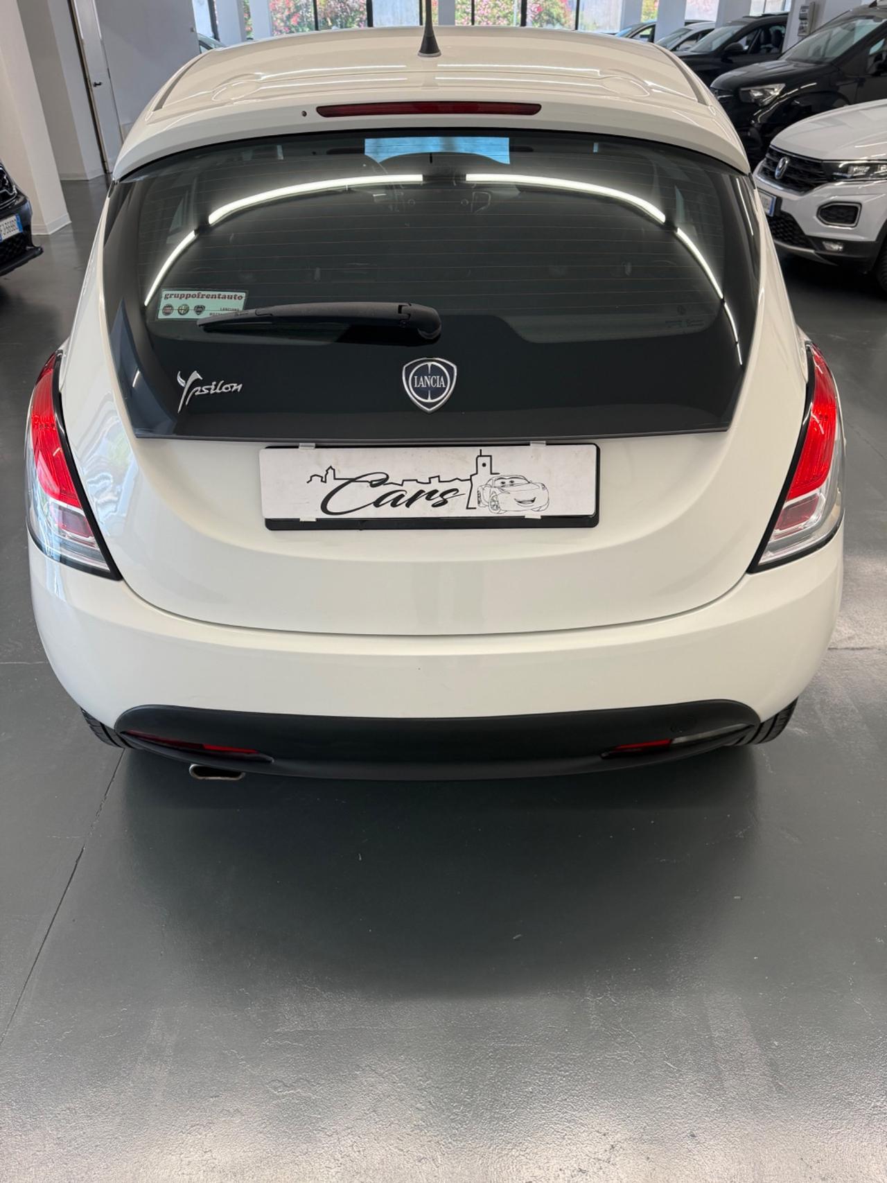 Lancia Ypsilon 1.2 69 CV 5 porte GPL Ecochic Platinum