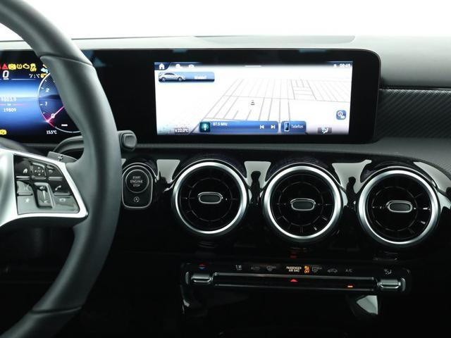 MERCEDES-BENZ A 180 Automatic Progressive Advanced