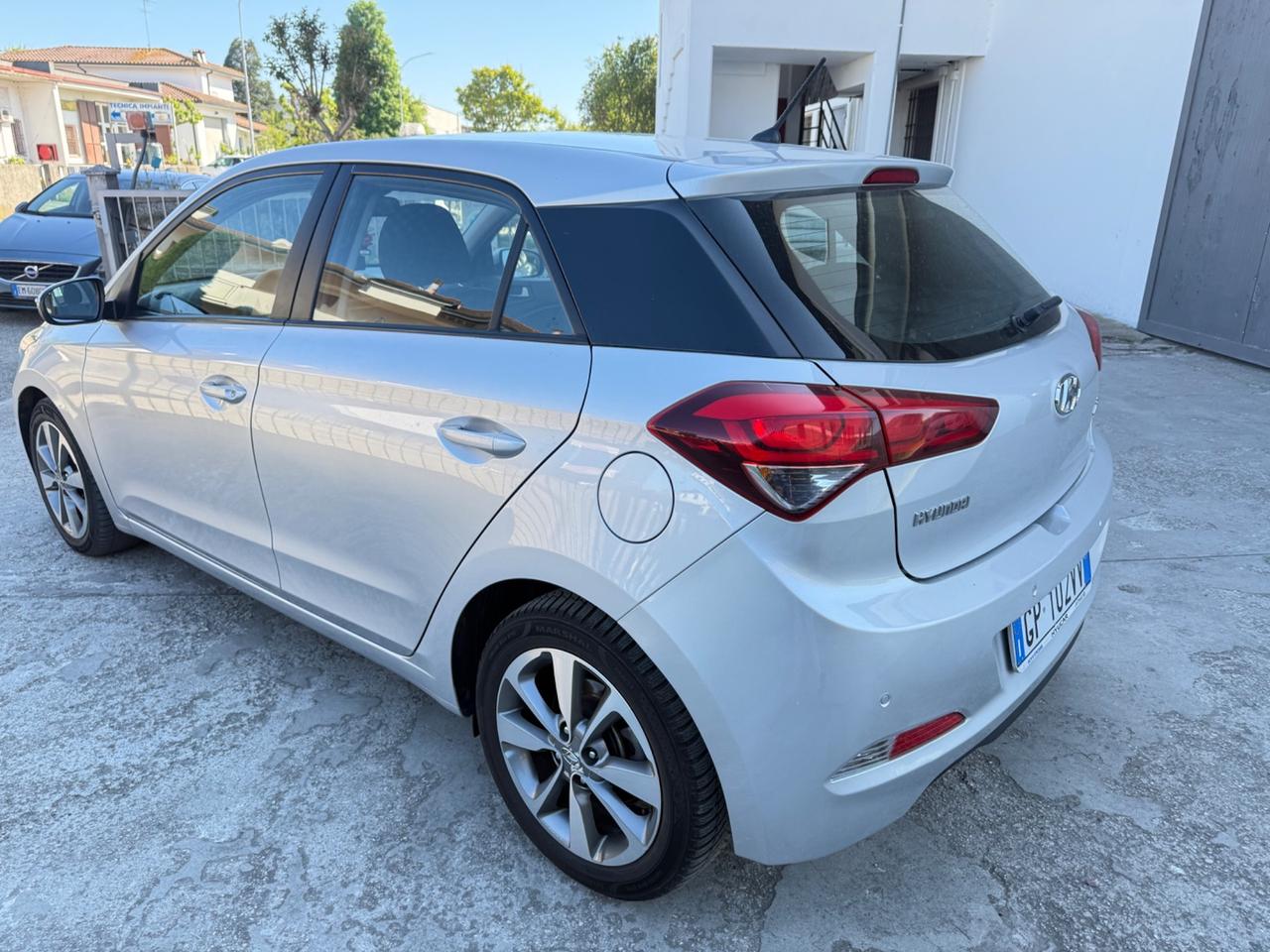 HYUNDAI I20 1.1 DIESEL POCHI KM 2019 EURO 6B