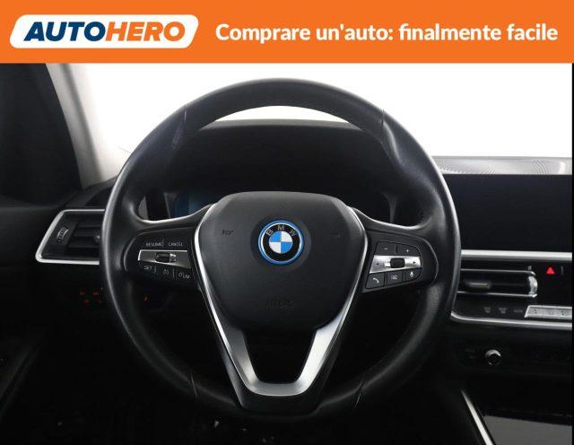 BMW 320 e Touring Business Advantage