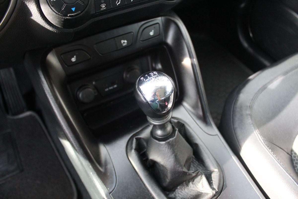 HYUNDAI - iX35 - 1.7 CRDi 2WD Style