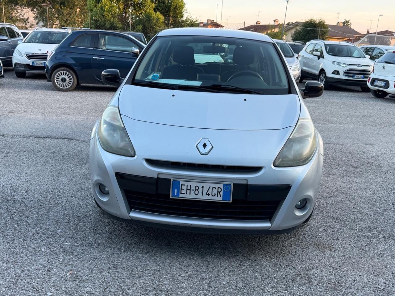 Renault Clio 1.2 16V 5 porte Dynamique