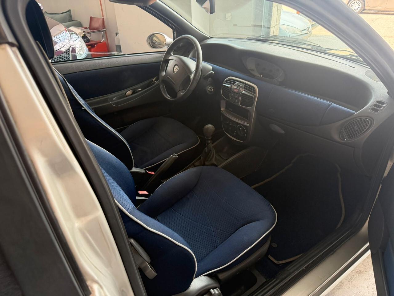 Lancia Y 1.2i 89.000 km