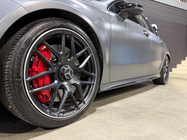 MERCEDES-BENZ A 45 S AMG GRIGIO MAGNO 45 AMG S PERFORMANCE SEDILI GUSCIO