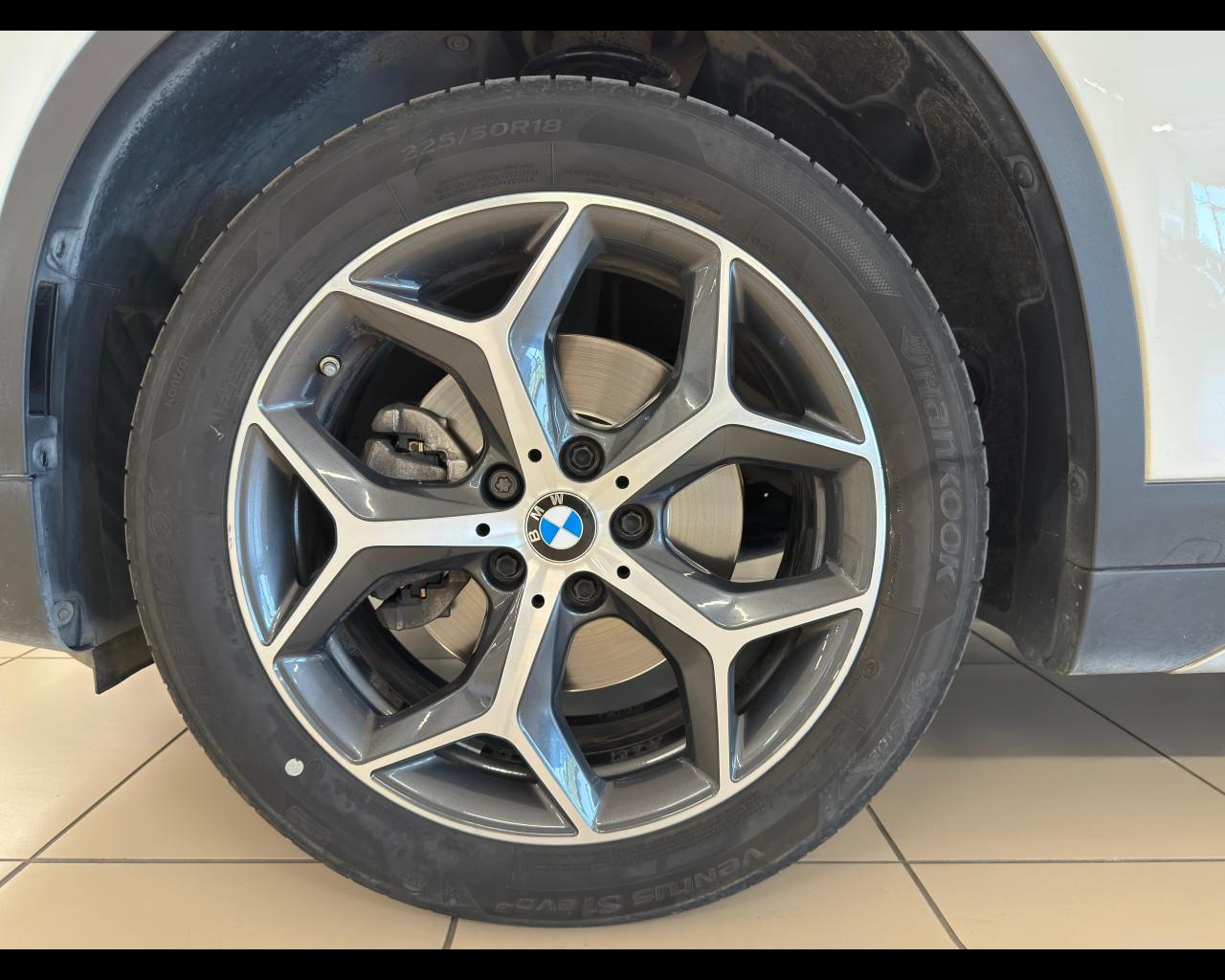 BMW X1 (F48) - X1 sDrive18d xLine