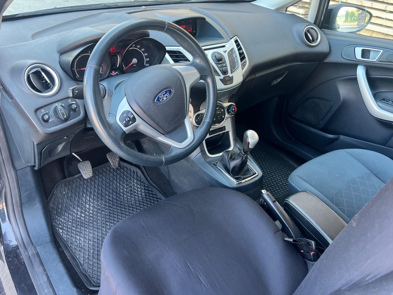 Ford Fiesta 1.2 60CV 3p. Tit. NEOPATENTATI FINANZIABILE