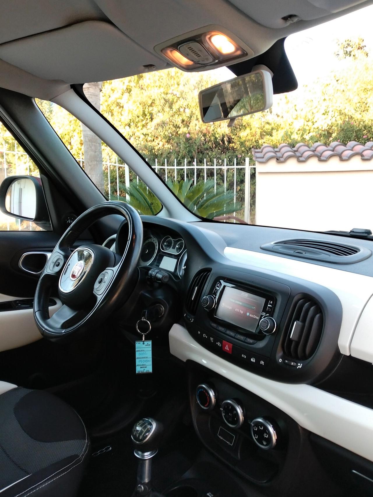 Fiat 500L 1.6 Multijet 105 CV Trekking