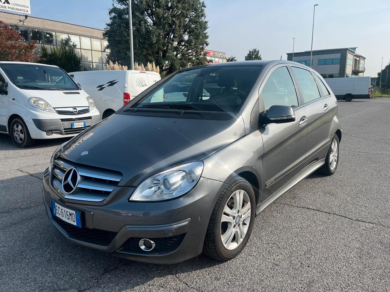 Mercedes-benz B 180 BlueEFFICIENCY Chrome