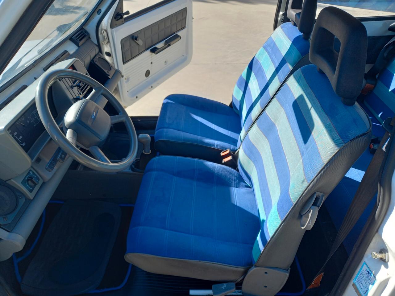 Fiat Panda 900 i.e. cat Young