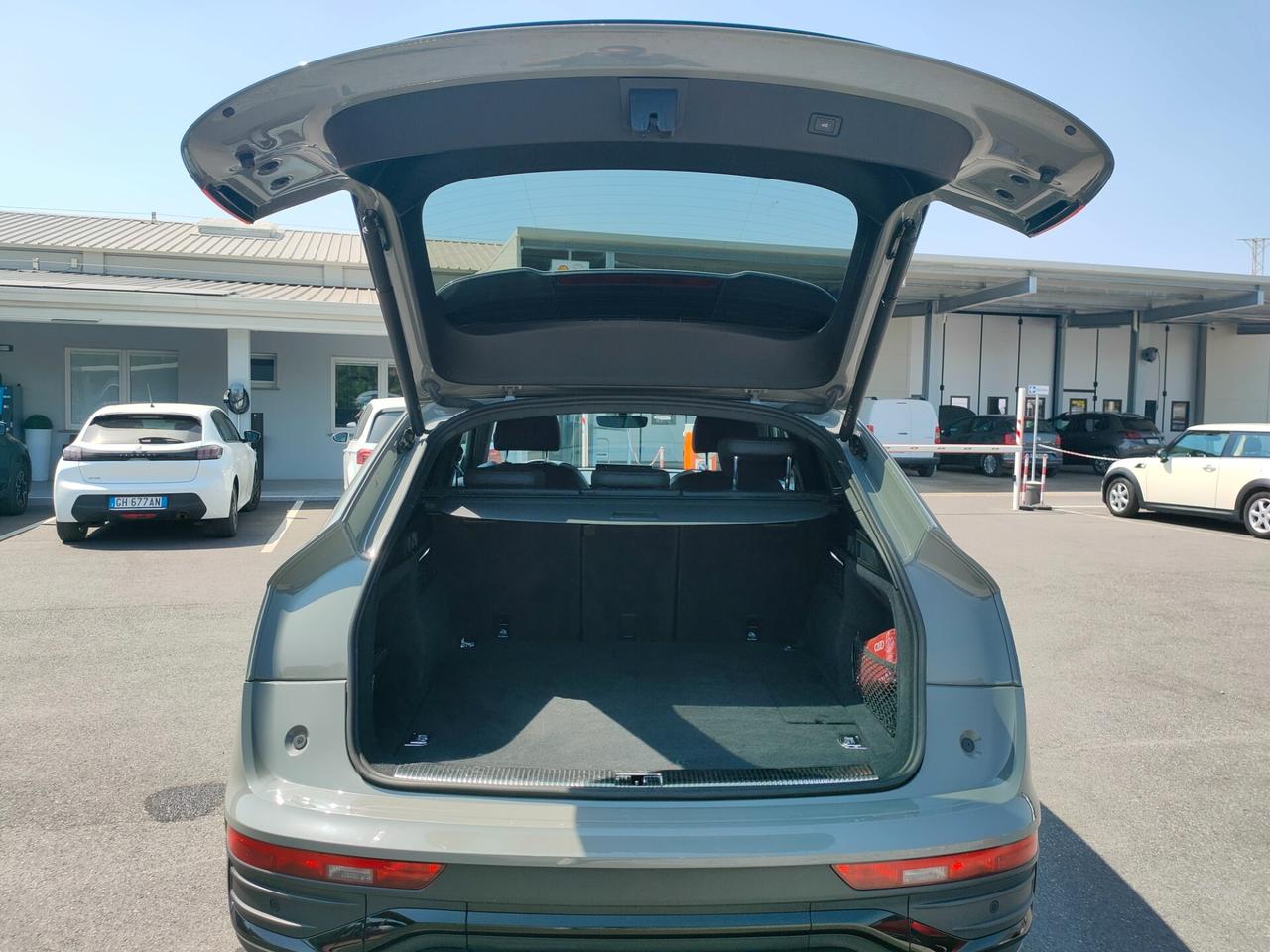 Audi Q5 50 TFSI e quattro S tronic line