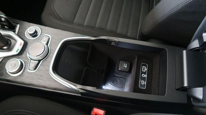Alfa Romeo Stelvio Stelvio 2.2 Turbodiesel 190 CV AT8 Q4 Business
