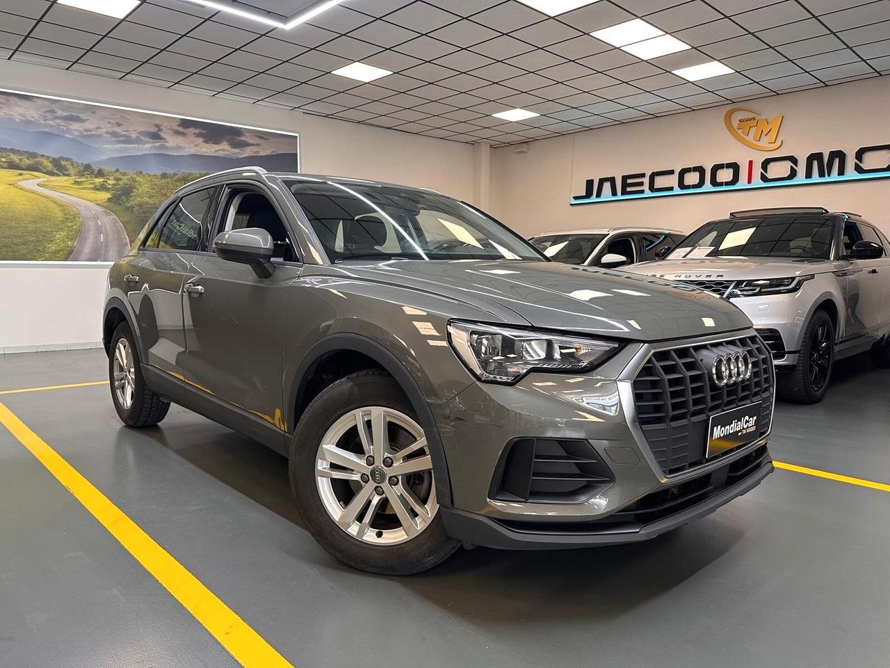 Audi Q3 35 2.0 tdi Business Advanced s-tronic IVA ESPOSTA