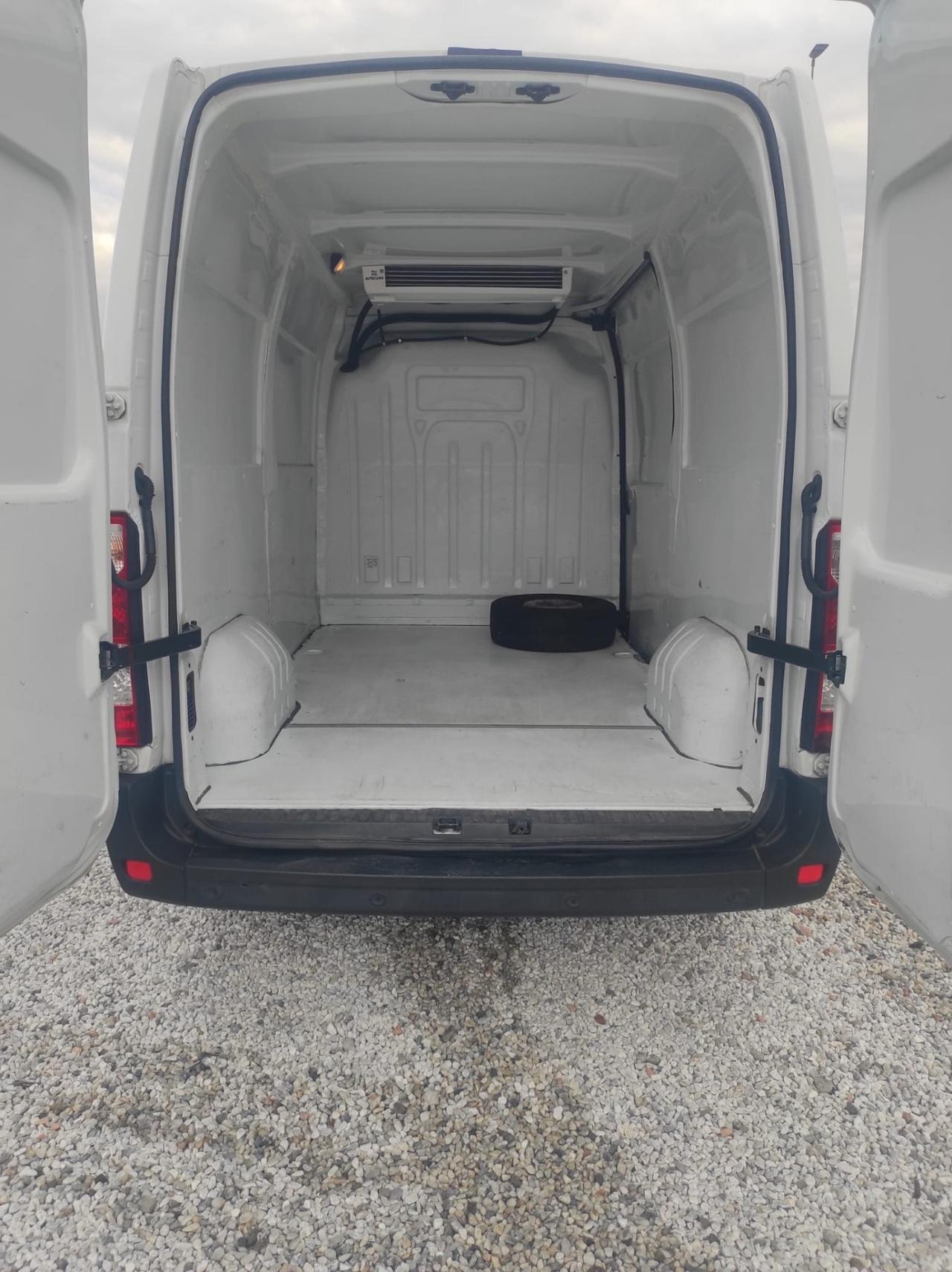 Renault Master T33 2.3 dCi 135 Frigo Coibentato Ice Iva Compresa
