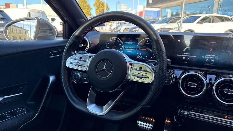 Mercedes-Benz Classe A A 180 d Automatic Premium