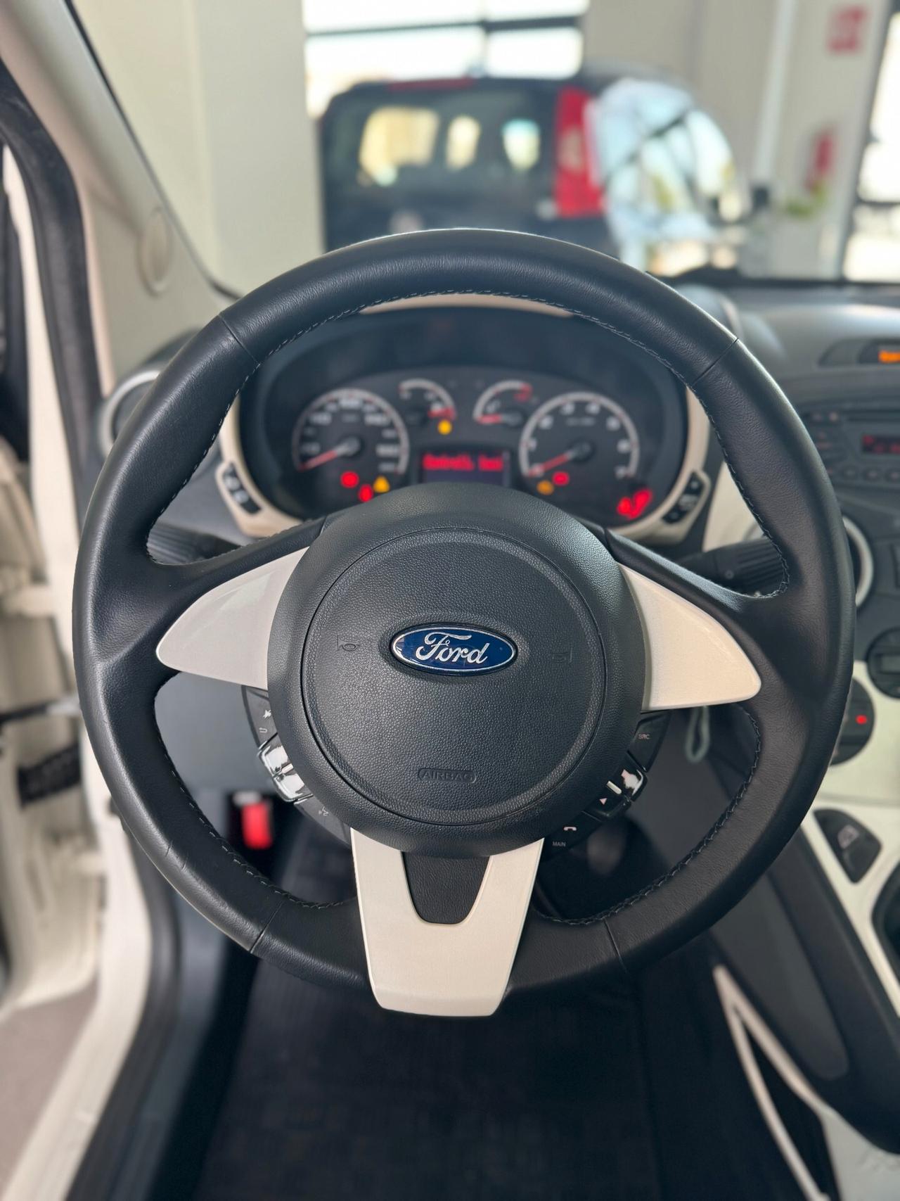 Ford Ka Ka+ 1.2 8V 69CV Titanium
