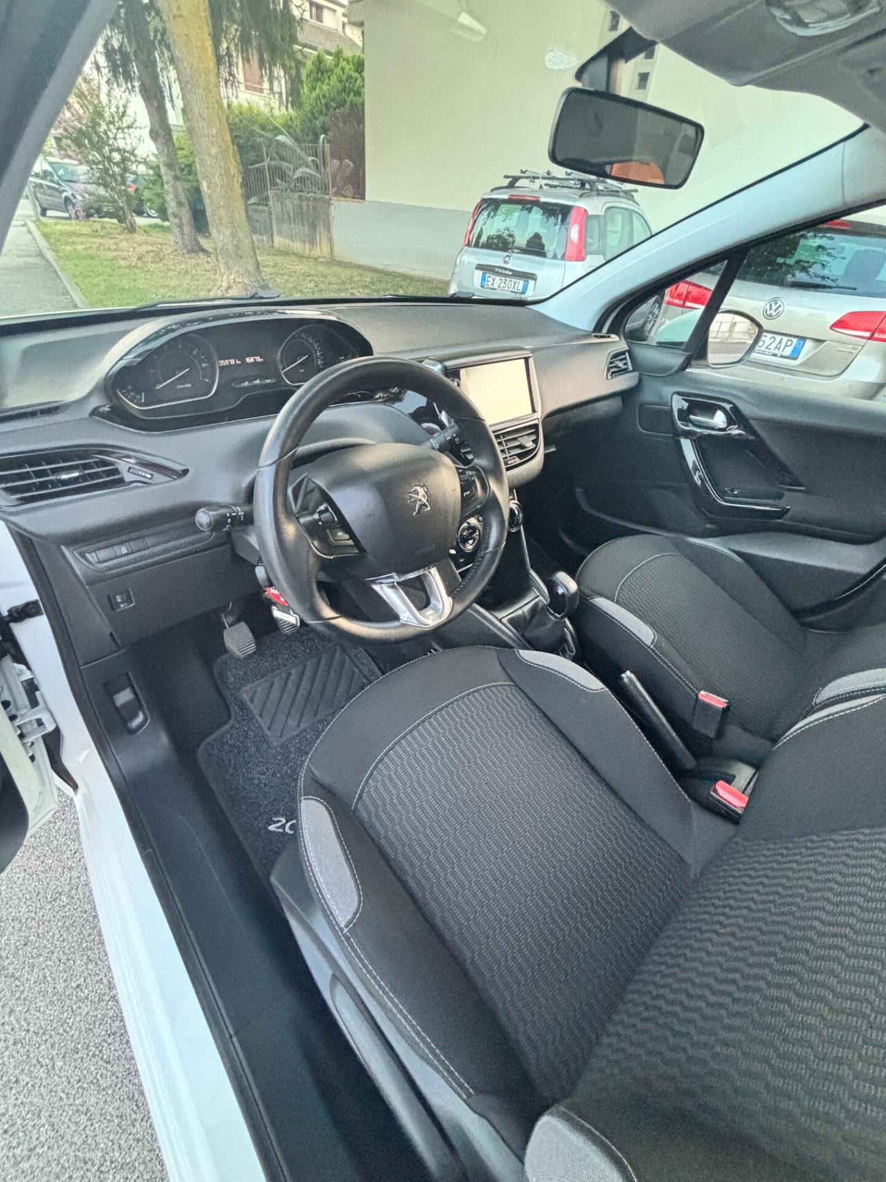 Peugeot 208 PureTech 68 5porte Access