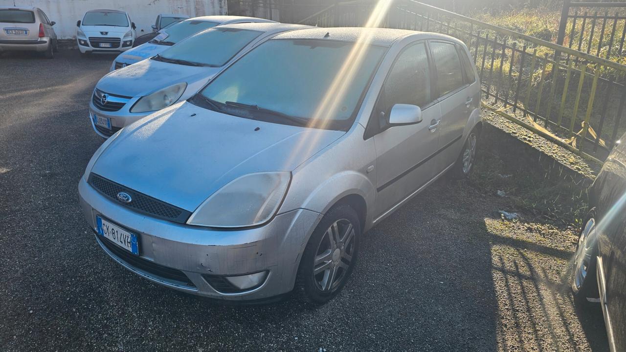 Ford Fiesta 1.4 TDCi 5p. Ghia